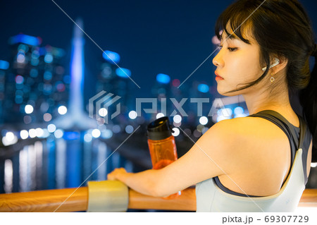 女性 女 女の子 69307729