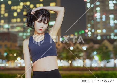 女性 女 女の子 69307777