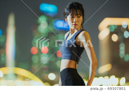 女性 女 女の子 69307801