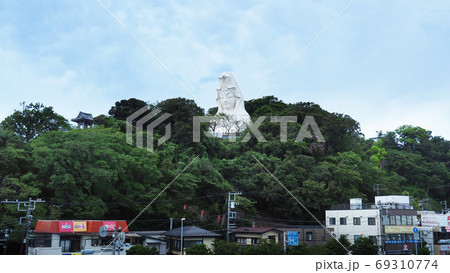 大船観音と街並み　パノラマ 69310774