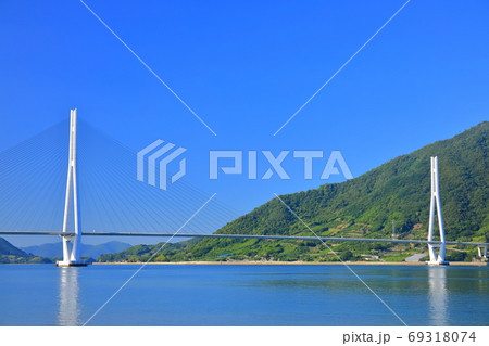 【愛媛県】快晴下の多々羅大橋 69318074