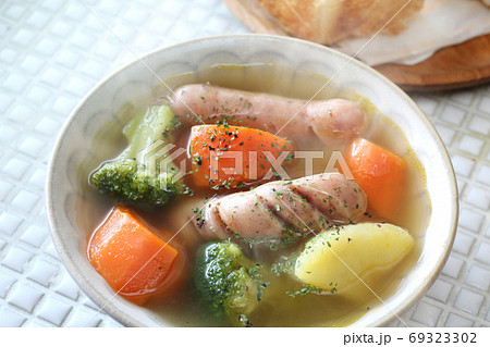 野菜たっぷりのポトフ 野菜たっぷりのポトフ 69323302