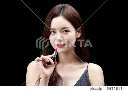 ビューティー 女性 女 69326134
