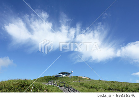 寒風山の回転展望台 69326546