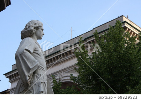 Details of Leonardo da Vinci statue, Milan, Lombardy, Italy, Details of Leonardo da Vinci statue, Milan, Lombardy, Italy, 69329523