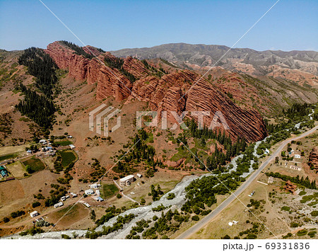 アルティンアラシャン in キルギス 69331836