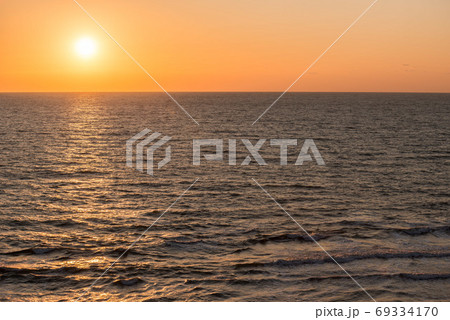 日本海に沈む太陽 日本海に沈む太陽 69334170