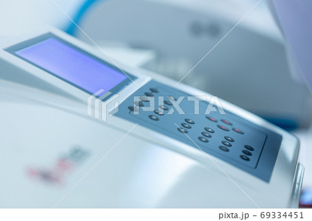 Sample analysis using Spectrophotometer for lab experiments. Sample analysis using Spectrophotometer for lab experiments. 69334451