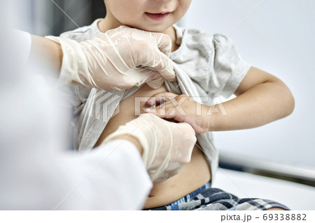 Well baby exam 69338882