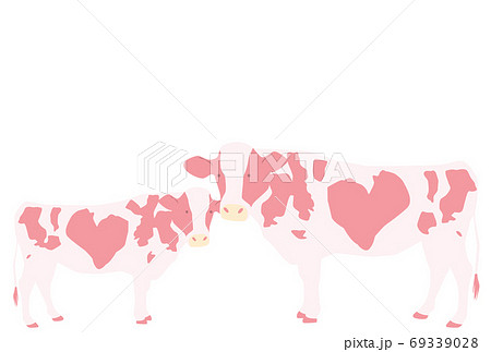 ピンク色のハート柄の親子の乳牛 69339028