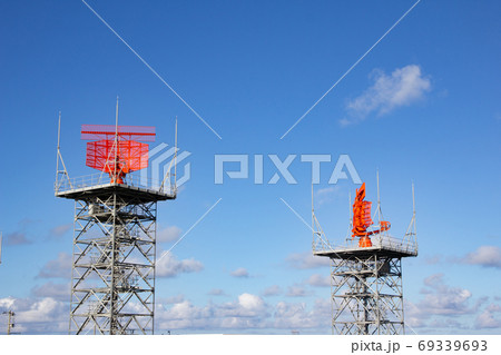 空港のレーダー 69339693