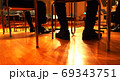 ステージの上 69343751