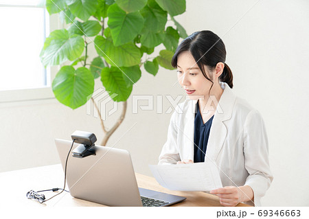 オンライン面接イメージ 69346663