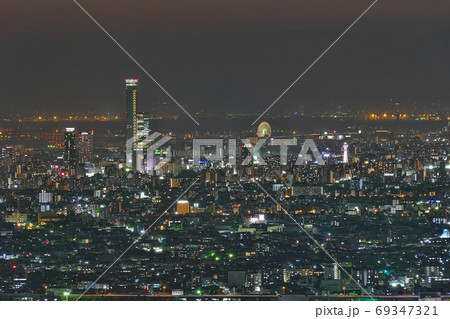【大阪市内を一望 (天王寺) (夜景)】 撮影場所：水呑地蔵尊 大阪府八尾市大字神立 69347321