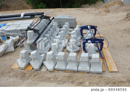 コンクリートブロック コンクリートブロック 69348593