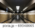 地下道　原色 69348665