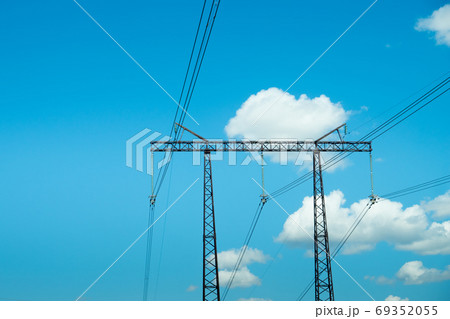 high voltage power pylon 69352055