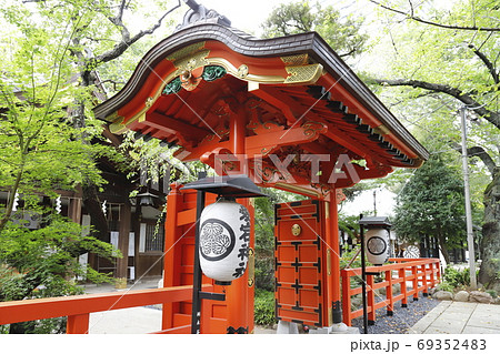 愛宕神社(あたごじんじゃ)丹塗りの門 東京都港区 愛宕神社(あたごじんじゃ)丹塗りの門 東京都港区 69352483