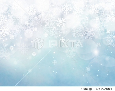 雪と結晶がキラキラ輝き降る背景イラスト 銀色のイラスト素材