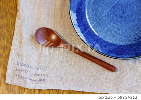 ナチュラルなテーブルウェア 69354513