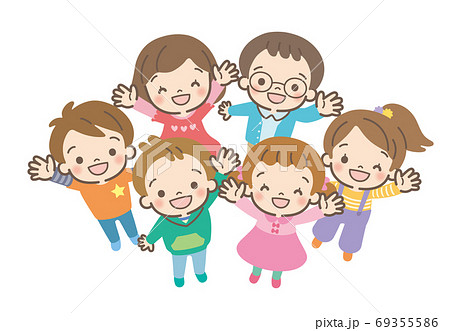 Children gathering and waving 69355586
