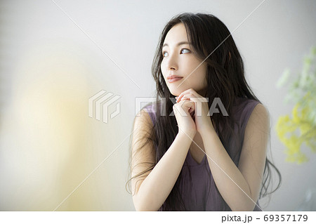 ビューティー　 69357179