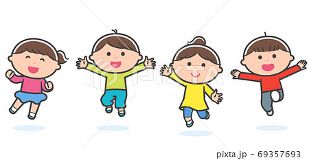 一緒にジャンプする子どもたち / 線あり 69357693