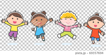 一緒にジャンプする子どもたち（人種いろいろ） / 線あり 69357694
