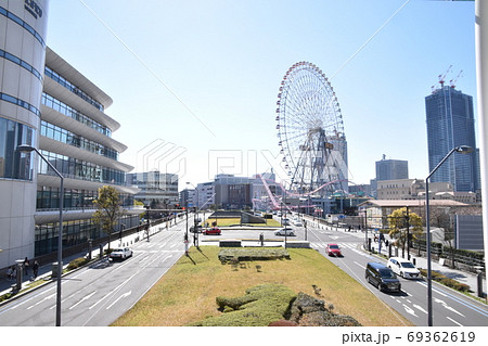 パシフィコ横浜付近からのみなとみらいの風景 パシフィコ横浜付近からのみなとみらいの風景 69362619