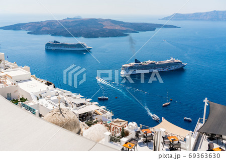 【ギリシャ】青と白の世界サントリーニ島の絶景(8月) 【ギリシャ】青と白の世界サントリーニ島の絶景(8月) 69363630