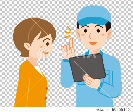 タブレットPCを持った作業員から話を聞く若い女性/白背景	 69366300
