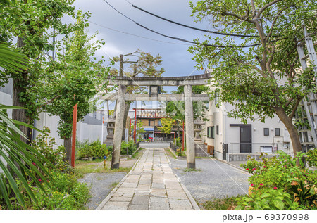 京都の粟田神社 69370998