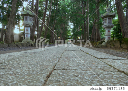 慶元寺参道の石畳喜多見 69371186