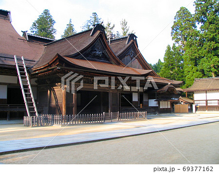 金剛峯寺 主殿:大玄関と小玄関 金剛峯寺 主殿:大玄関と小玄関 69377162