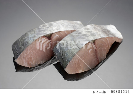 新鮮なさわらの切り身　フレッシュフード　二切れ 69381512