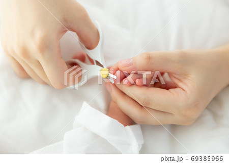 あかちゃん　新生児 69385966