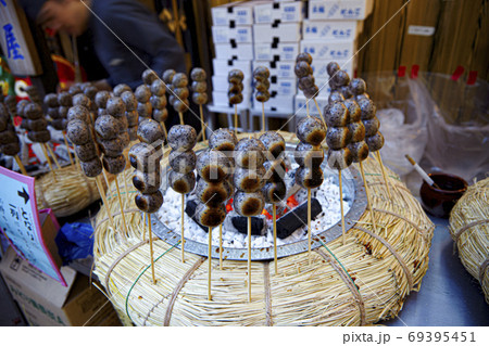 焼き団子の写真素材 [69395451] - PIXTA