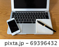 デジタルとアナログ 69396432