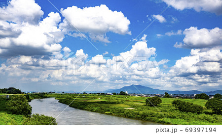 積雲と鬼怒川と筑波山 積雲と鬼怒川と筑波山 69397194