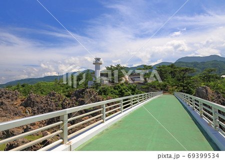 佐渡ヶ島の夏景色、尖閣湾 69399534