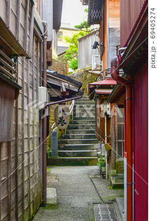 金沢主計町茶屋街の景色 69405274