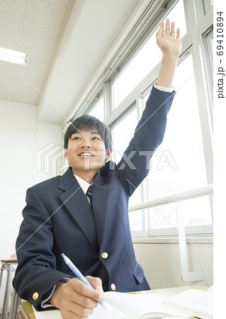 高校の授業 69410894