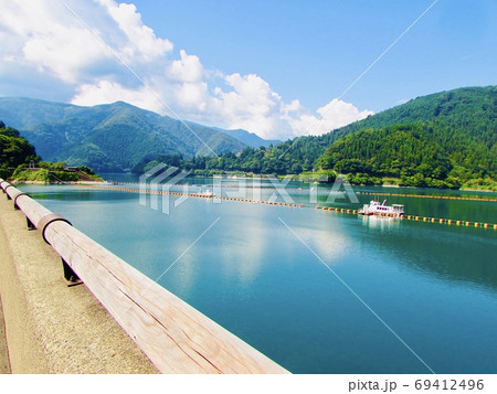 夏の奥多摩湖 夏の奥多摩湖 69412496