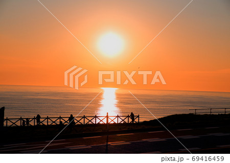 石狩湾の夕日 69416459