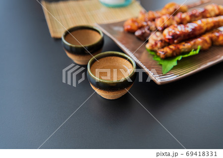 焼き鳥 背景素材イメージ 69418331