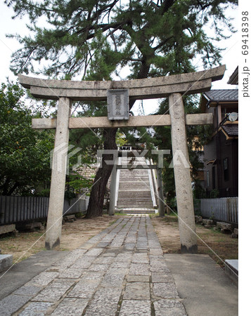 熊野神社・一の鳥居（広島県安芸郡海田町上市） 69418398