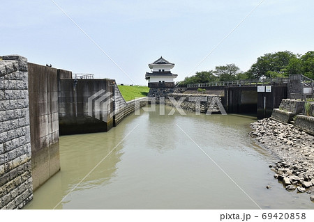揖斐川河畔の蟠龍櫓 揖斐川河畔の蟠龍櫓 69420858