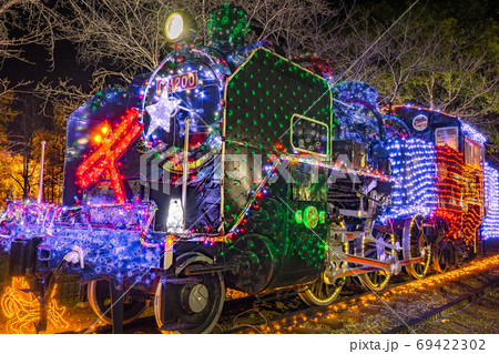 クリスマス イルミネーション 機関車