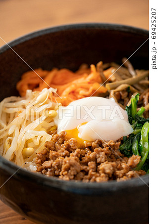 ビビンバ丼 ビビンバ丼 69425207