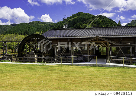 日本一の親子孫水車 岡山県新見市 日本一の親子孫水車 岡山県新見市 69428113